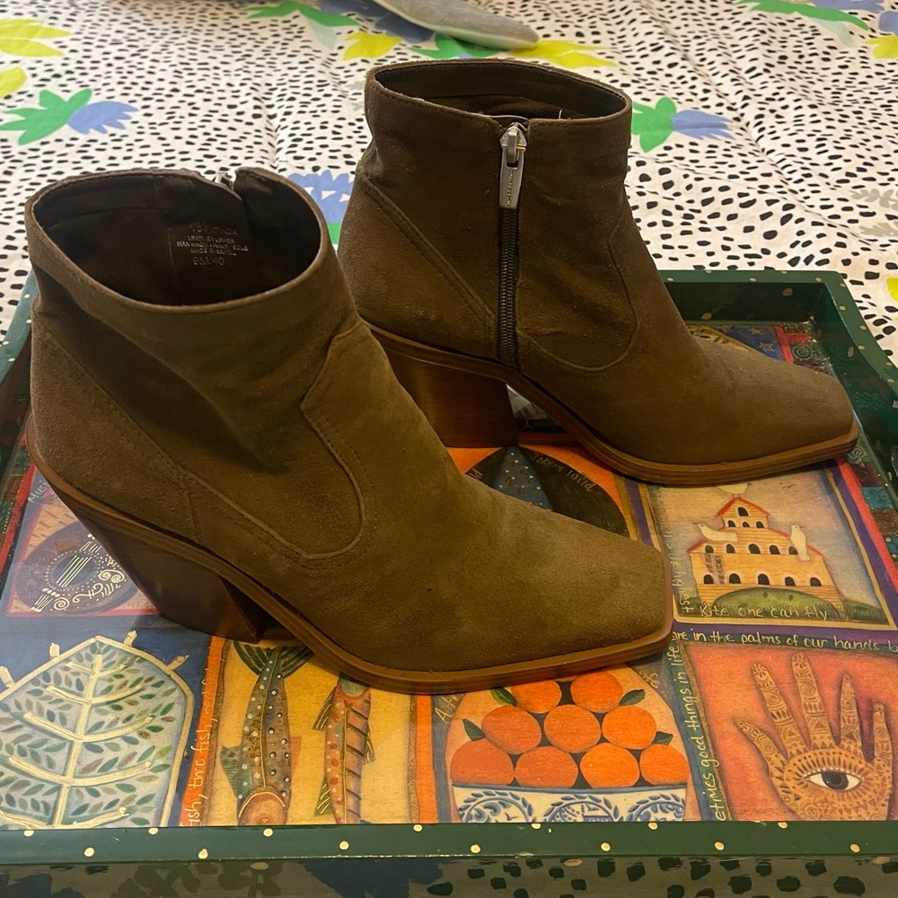 Vince Camuto dark green Amtinda western square toe bootie festival boho country